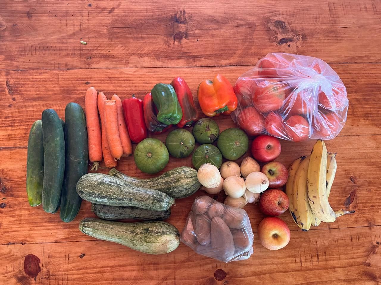 VERDURAS Y FRUTAS AL ALCANCE DE TODOS Y TODAS!