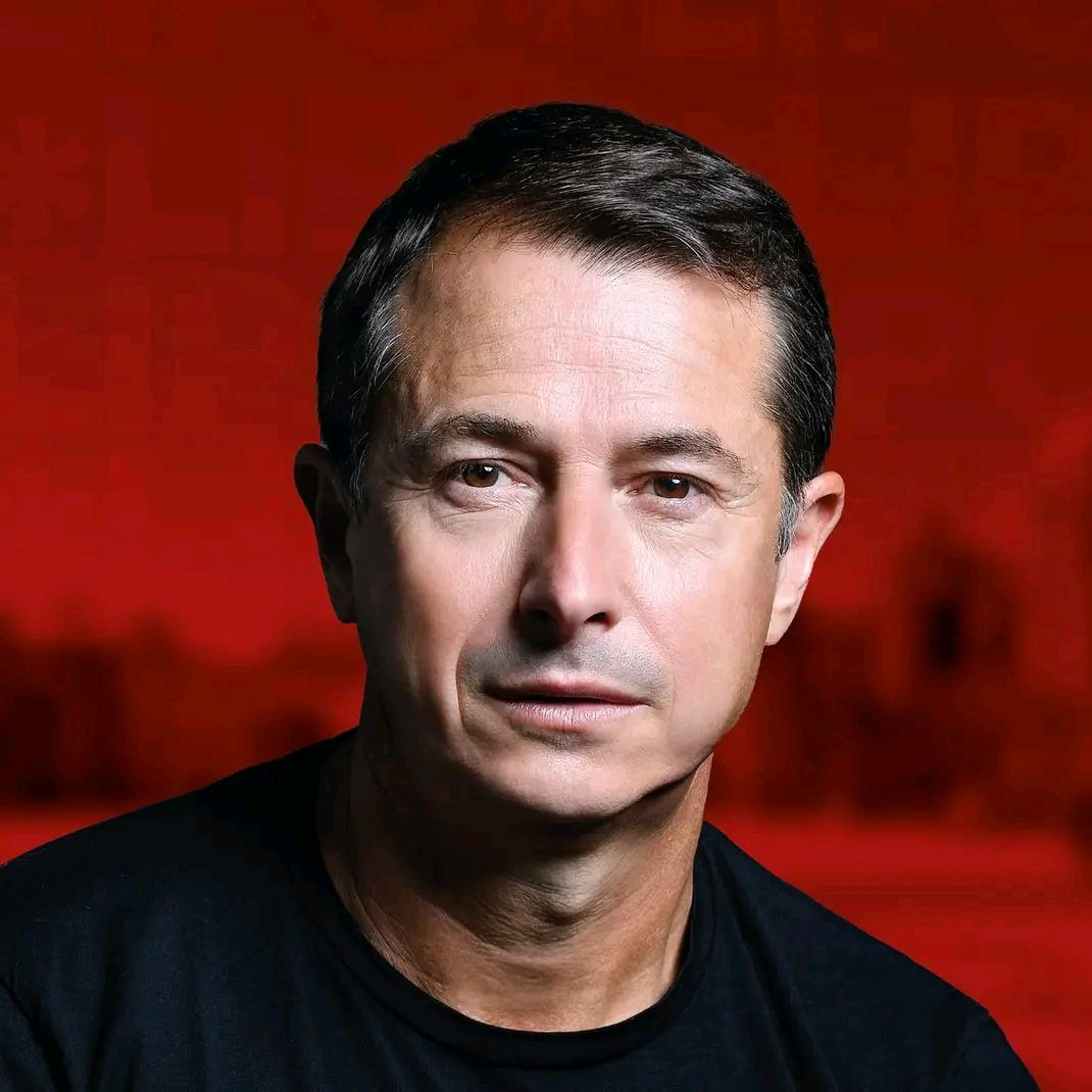 Entrevista exclusiva con el Sr. DANIEL LIPOVETZKY: Un Político De Raza